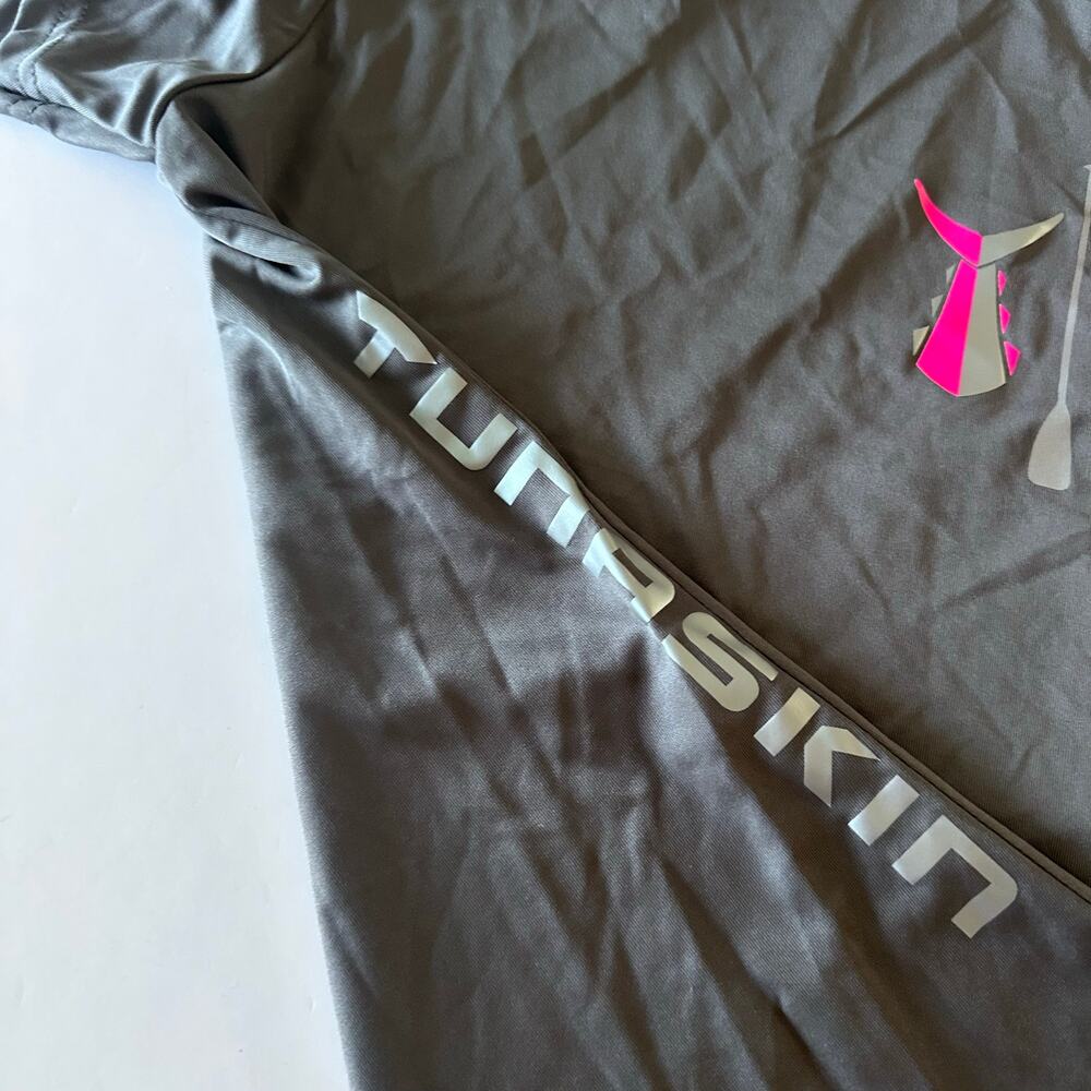 Tunaskin Women's Medium Black Athletic SUP Tee - Picture 3 of 6